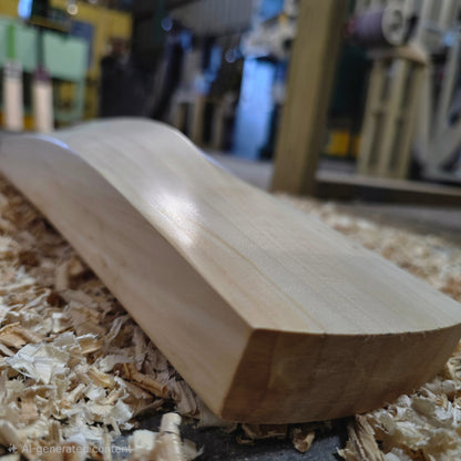WDA Willow Toap Cricket Bat SH - 2lb 10oz (1210g), 9 Grains, 41mm Edges, 28mm Semi Round Toe, 106mm Width, Semi Oval Handle