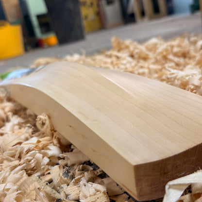 Wda Willow Elite Cricket Bat SH - 2lb 10oz (1210g), 12 Grains, 39mm Edges, 27mm Semi Round Toe, 106mm Width, Semi Oval Handle