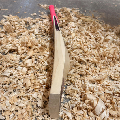 WDA Willow Elite Bat SH -2lb 7oz (1128g), 12 Grains, 38mm Edges