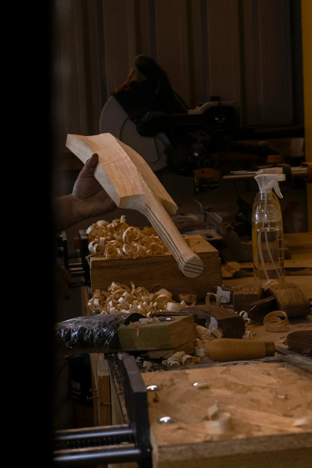 Premium cricket bat craftsmanship